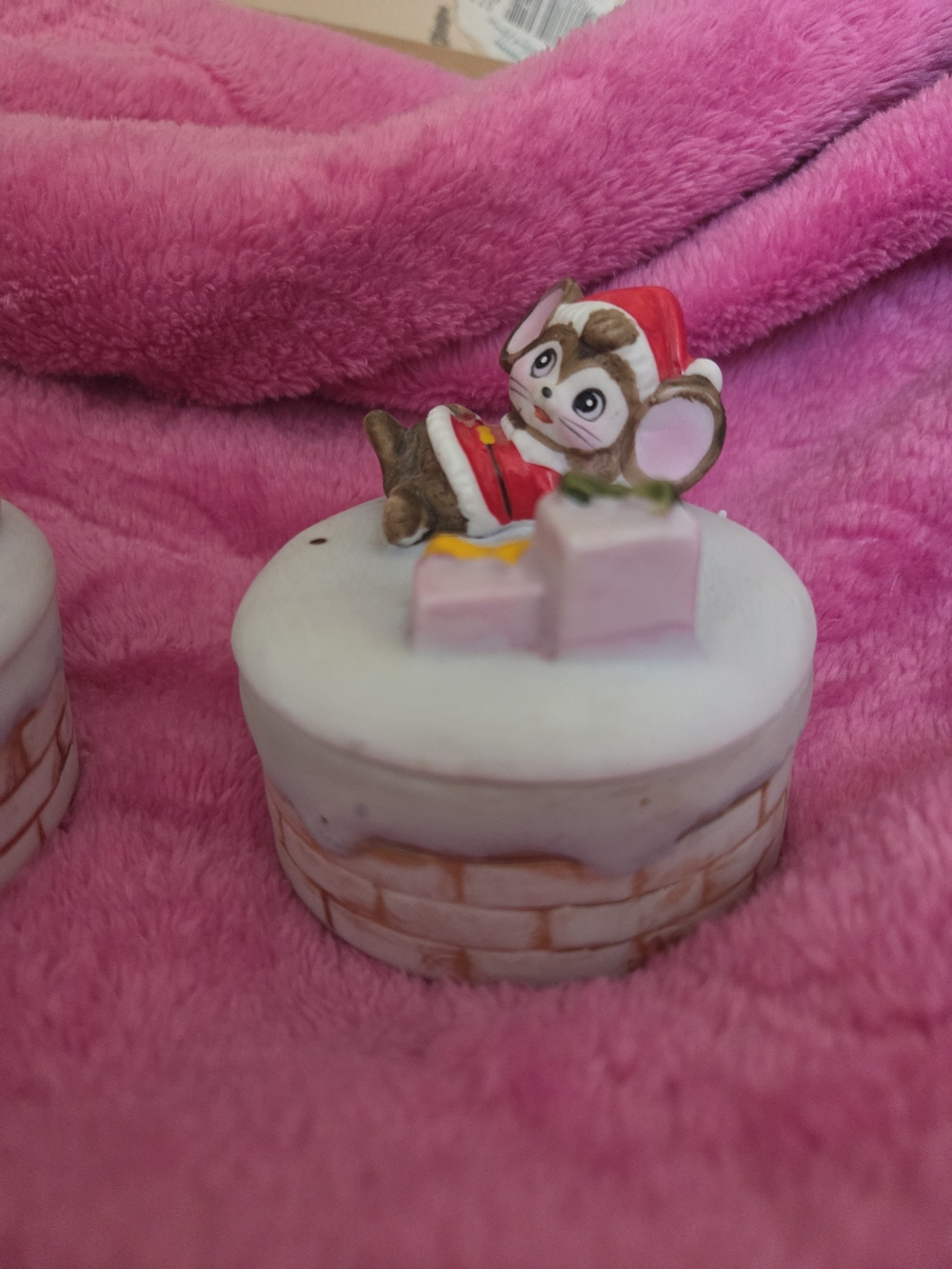 Two Homco Red And white Holiday Mouse Trinket Boxes